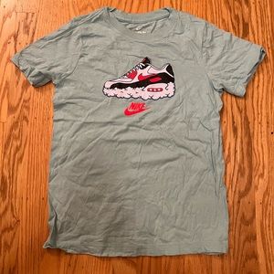 Nike Kids T-Shirt. Size M. Color: mint.